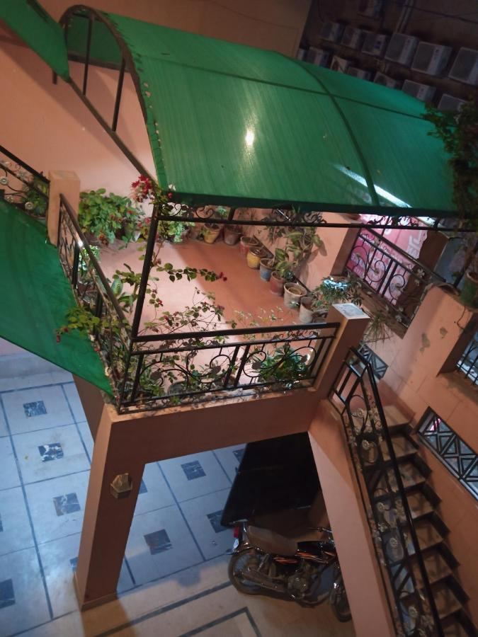 Al Rehman Guest Hous Hotel Хайдерабад Екстериор снимка