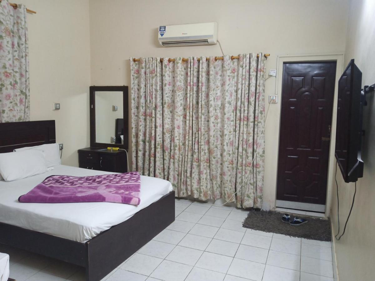 Al Rehman Guest Hous Hotel Хайдерабад Екстериор снимка