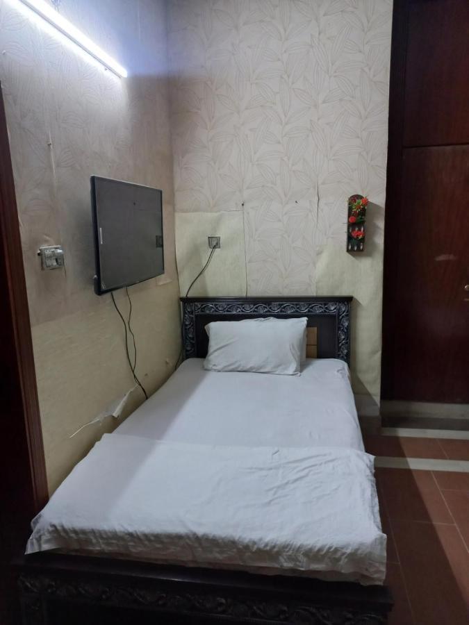 Al Rehman Guest Hous Hotel Хайдерабад Екстериор снимка