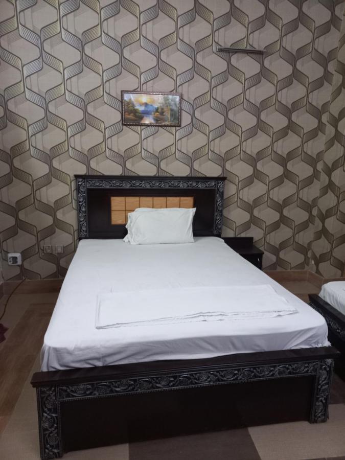 Al Rehman Guest Hous Hotel Хайдерабад Екстериор снимка