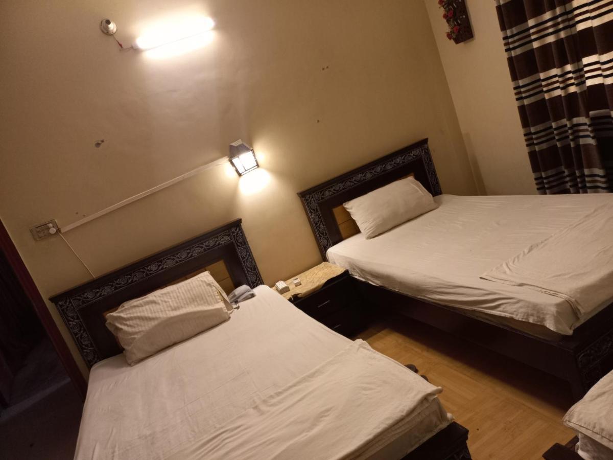 Al Rehman Guest Hous Hotel Хайдерабад Екстериор снимка